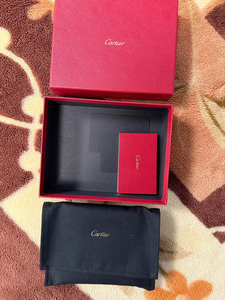 محفظة كارتييه - 2