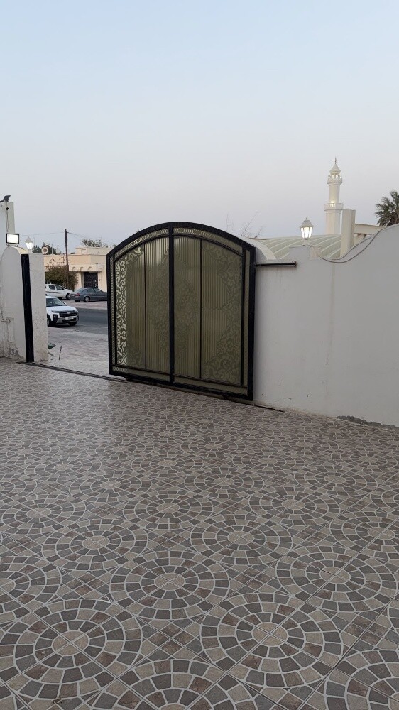 نقوم بجميع الحدادة ترتيب وتركيب ا - 21