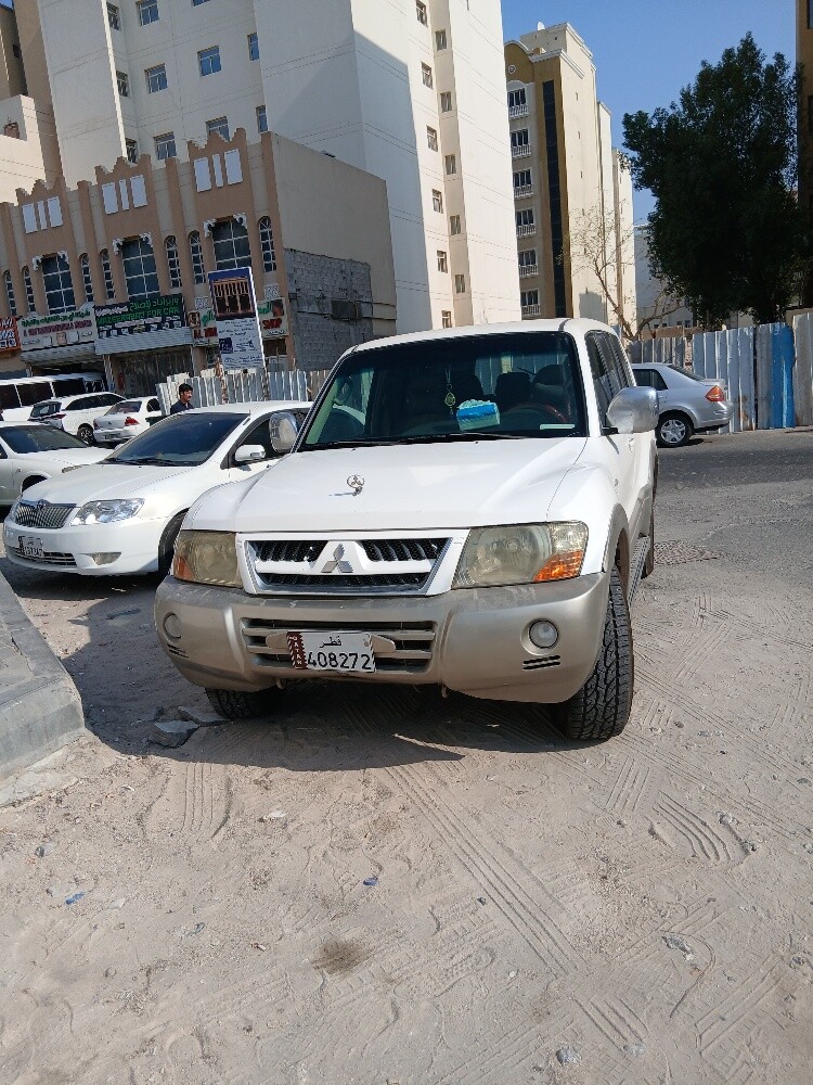 للبيع سياره باجيرو موديل ٢٠٠٥ - 3