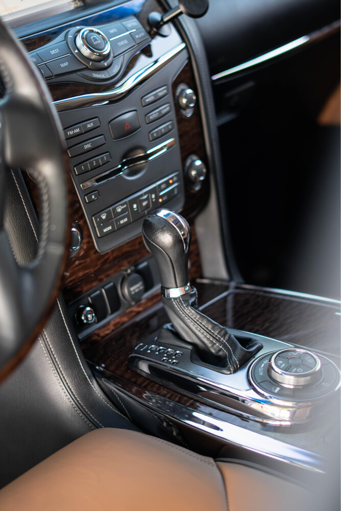 Nissan patrol platinum 2015 - 16