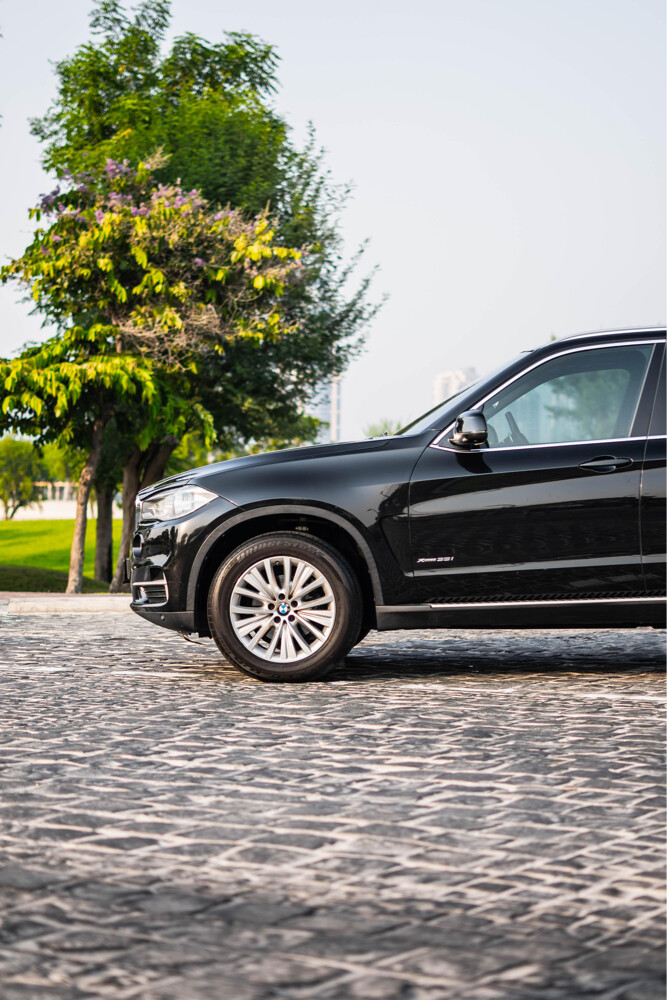 bmw x5 2015 - 2