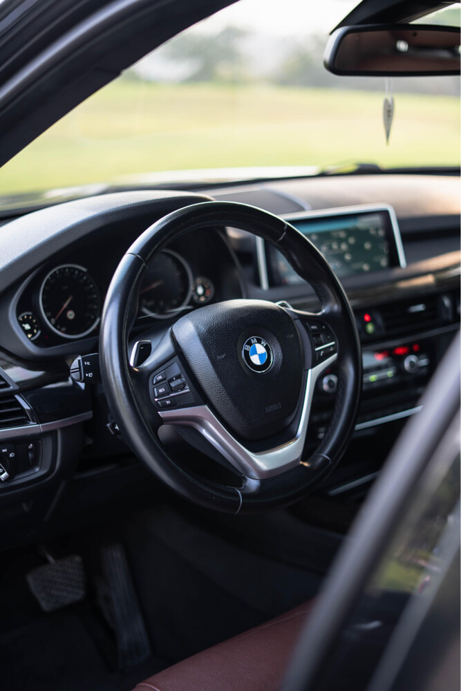 bmw x5 2015 - 11