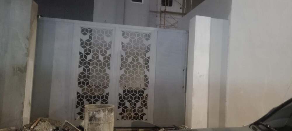 نقوم بجميع اعمال الحدادة تركيب ا - 4