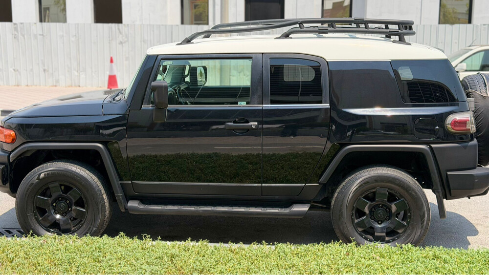 FJ CRUISER FOR SALE - 4