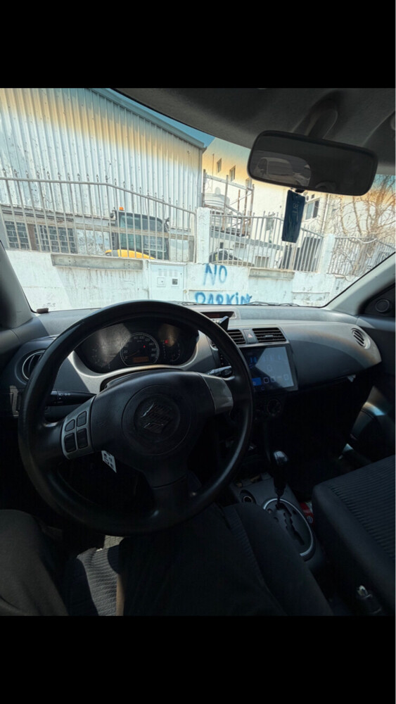 Suzuki Swift 2008 model  - 3