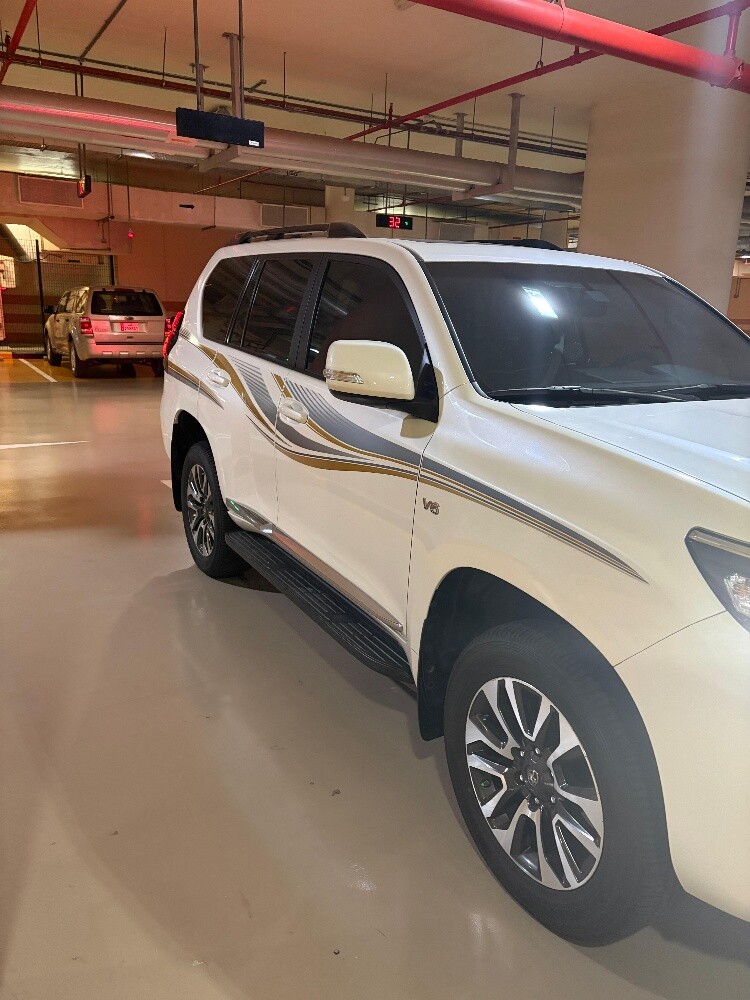 Toyota Land Cruiser Prado 2023 TXL - 3