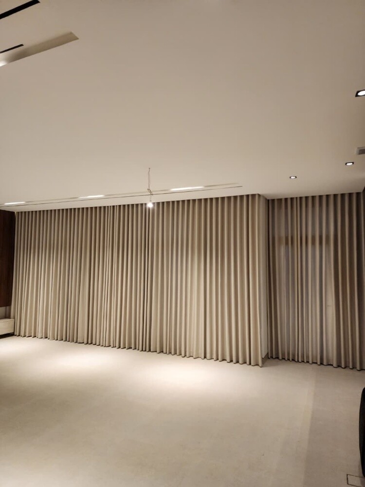 Curtains - 6