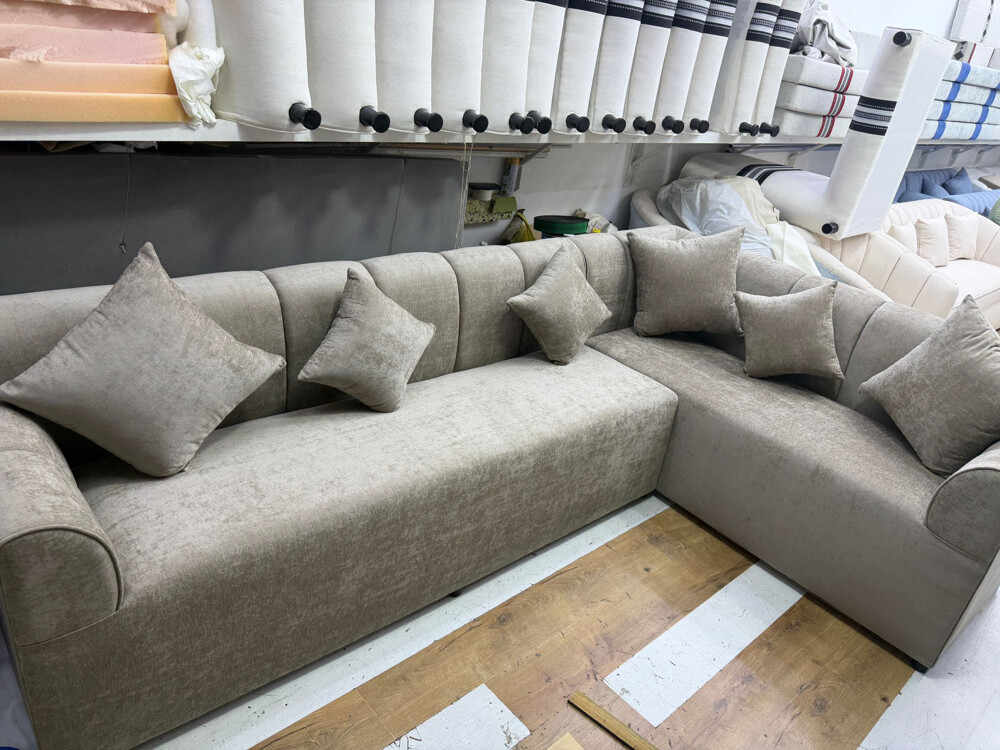 Sit Back.Relax.Experience True Mjls - 21