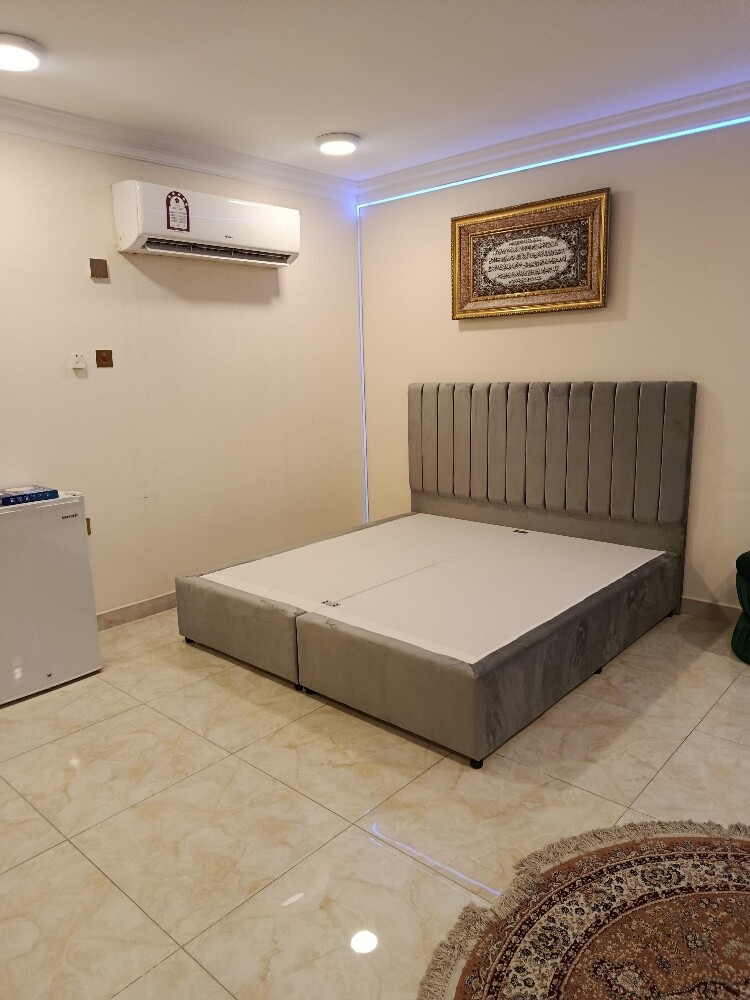 King size, Queen Size bed available - 2