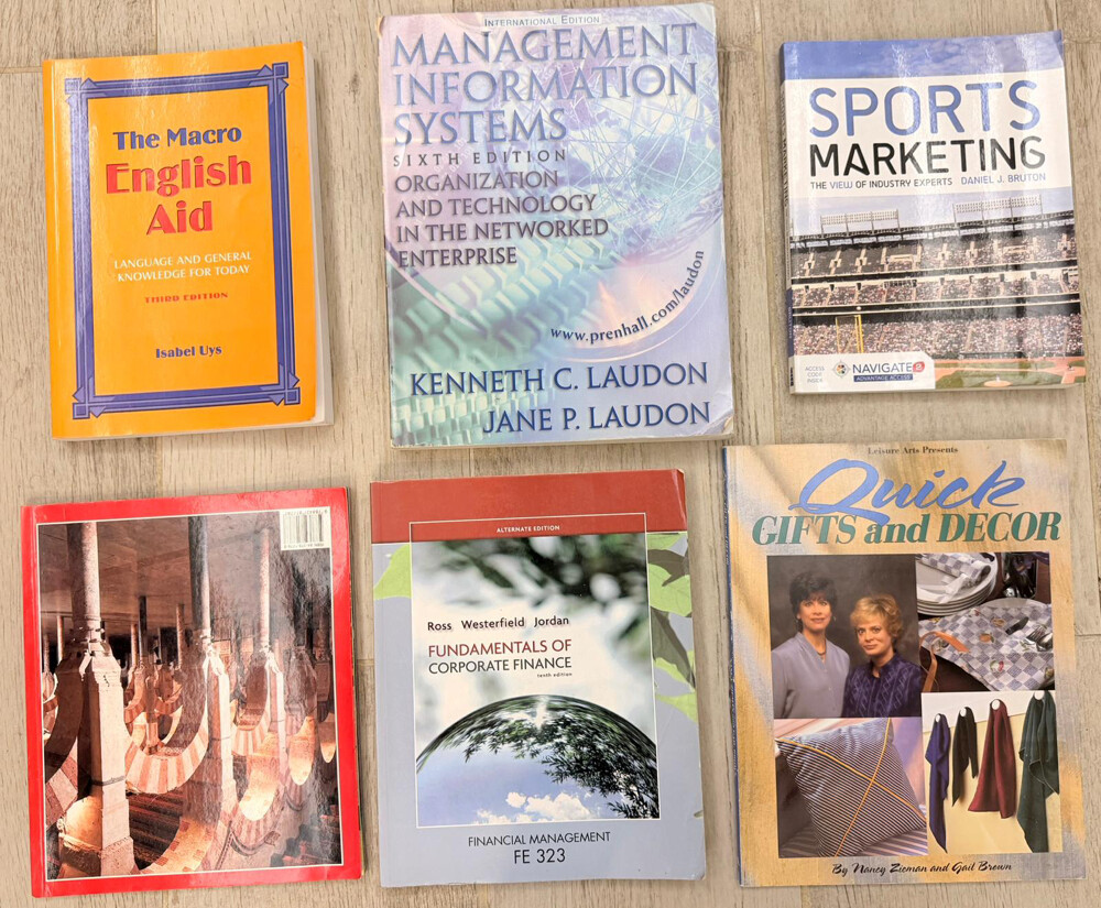 Books for sale (big collection) - 9