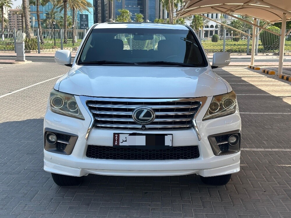 Lexus LX 570 S - 4