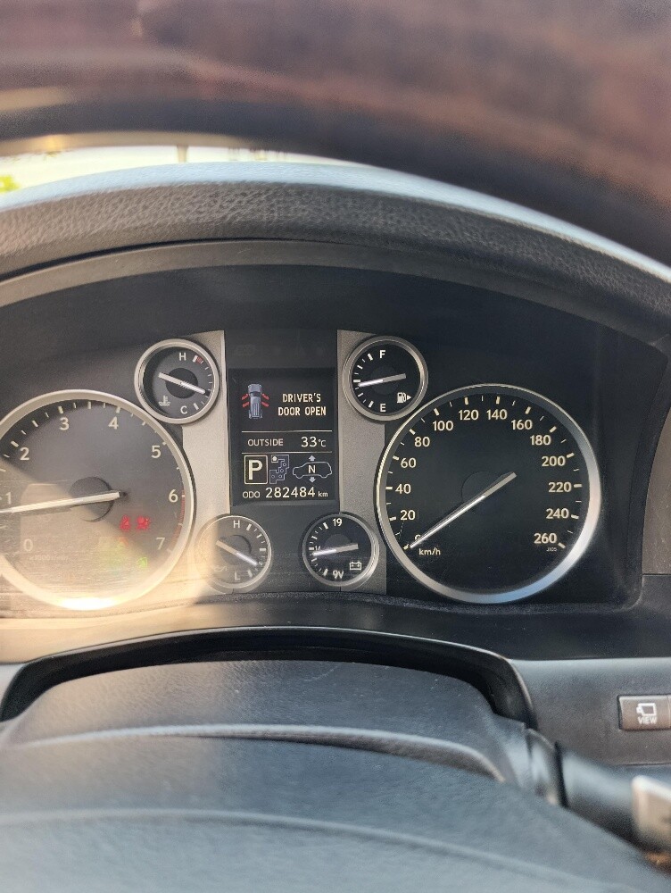 Lexus LX 570 S - 15