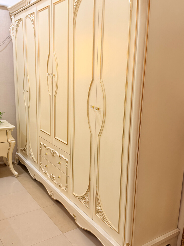 Nabco Luxury Full Bedroom set king  - 7