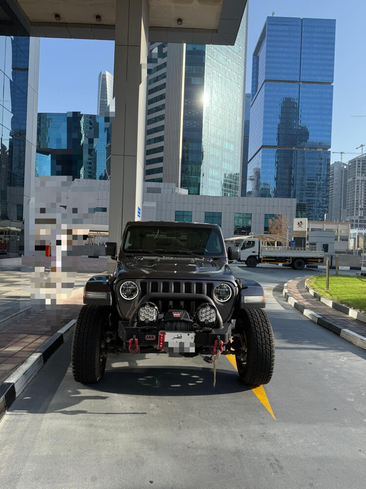 2019 جيب رانجلير  - 1