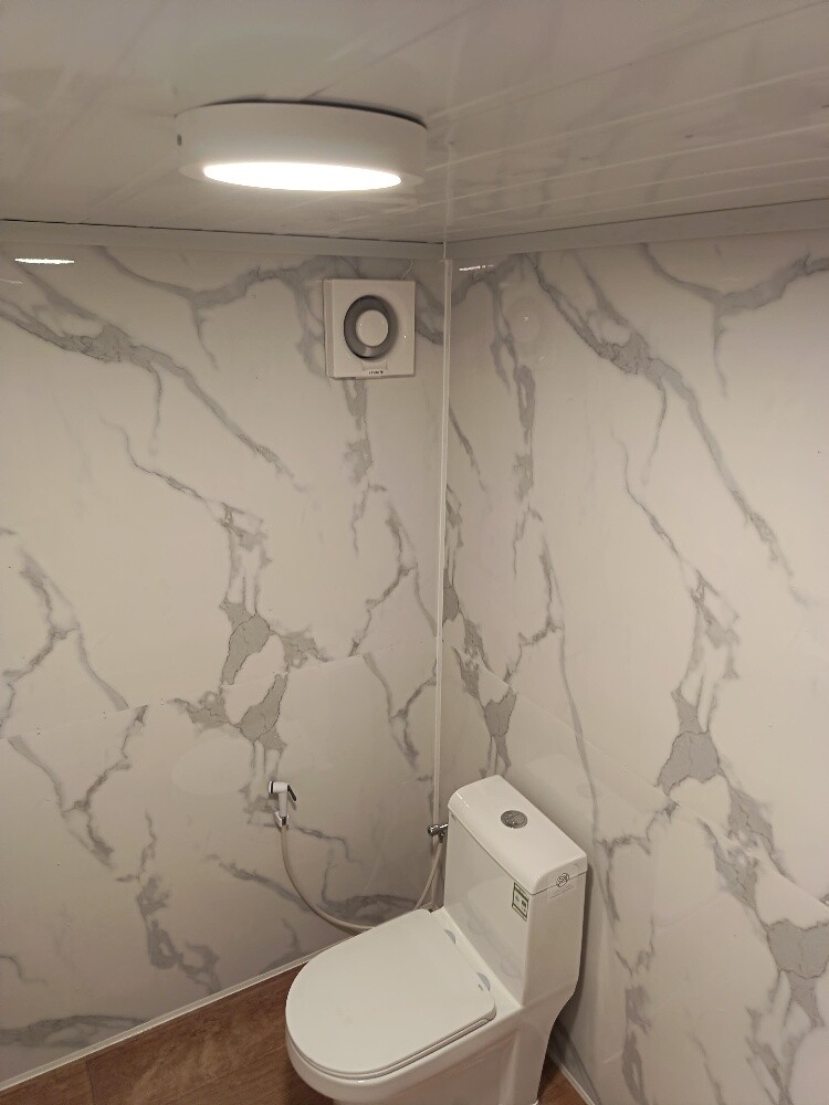Caravan toilet 3/2.45 - 10
