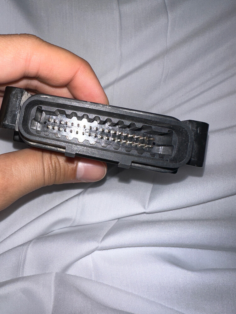 harley vrod ecu  - 2