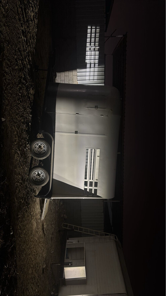 للبيع - 2