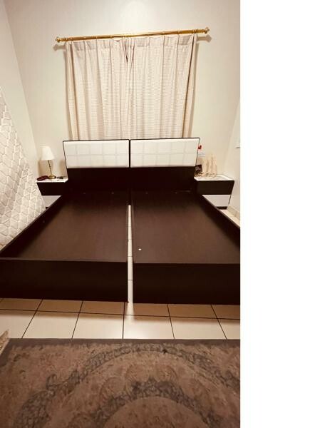 Selling two single IKEA bed - 1