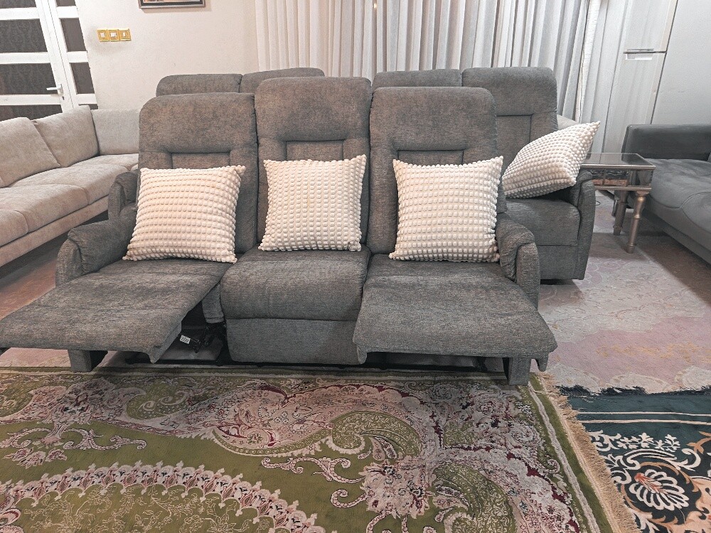 for sell racliner sofa - 2