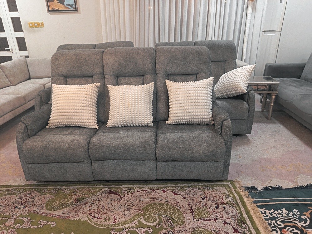for sell racliner sofa - 1
