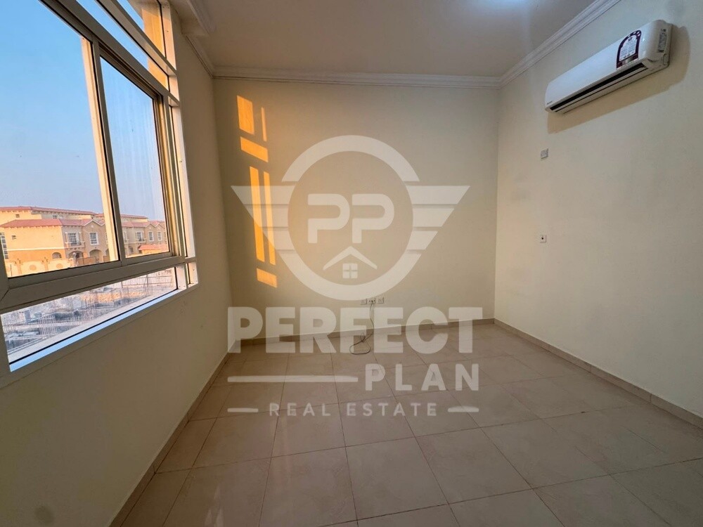 Staff villa for rent in Umm Salal A - 23