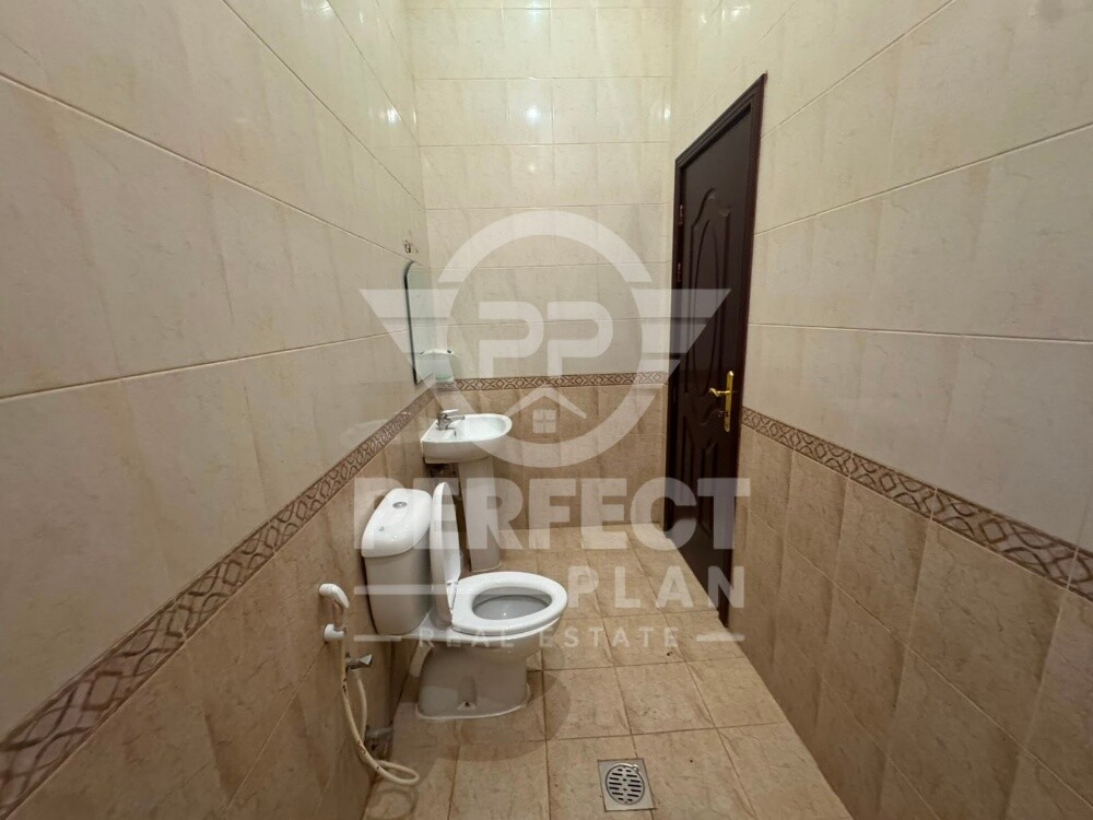 Staff villa for rent in Umm Salal A - 20