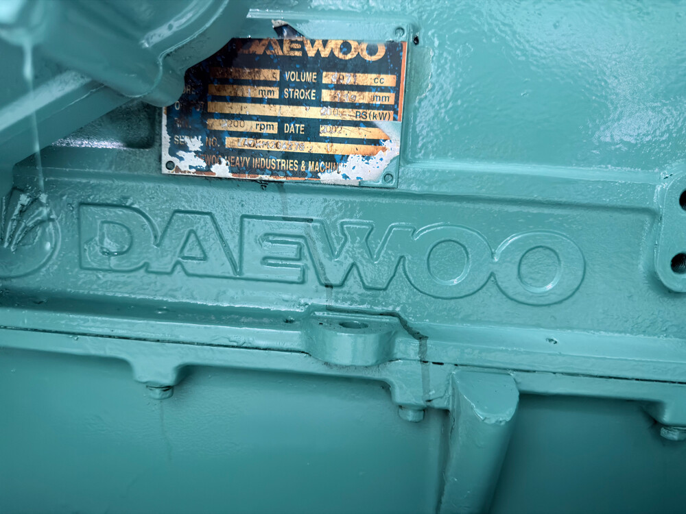 Boats and ship engines for sale - 9