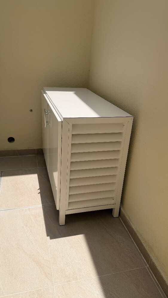 Box for outdoor gas cylinder - 8