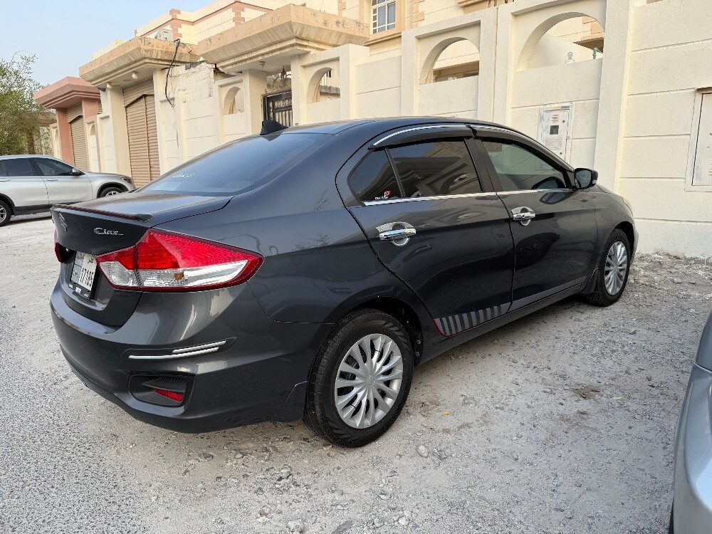 Suzuki Ciaz 1.5 - 8