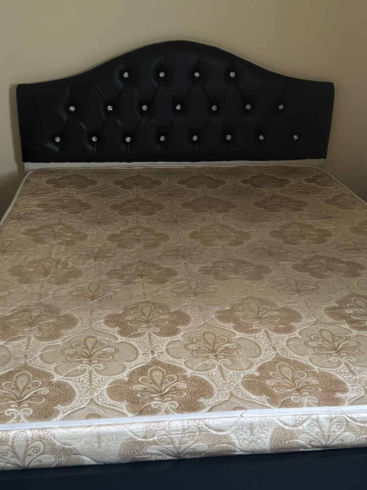 bed with Mattress - 4
