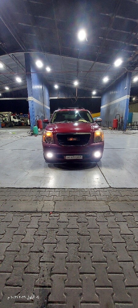 YUKON XL four wheel drive - 2