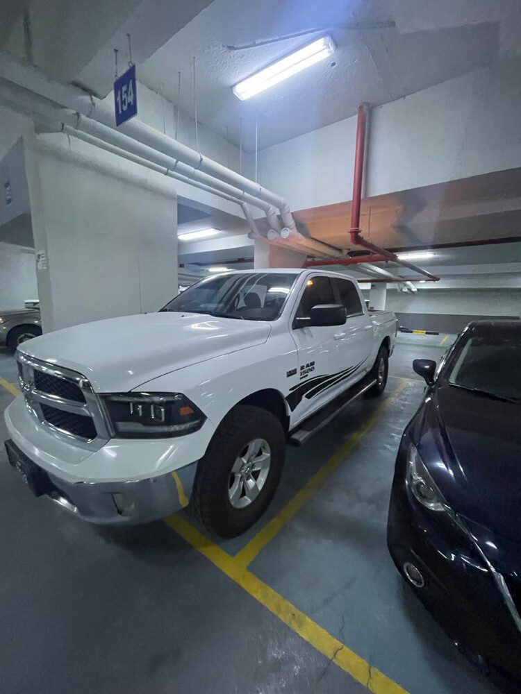 Dodge Ram - 4