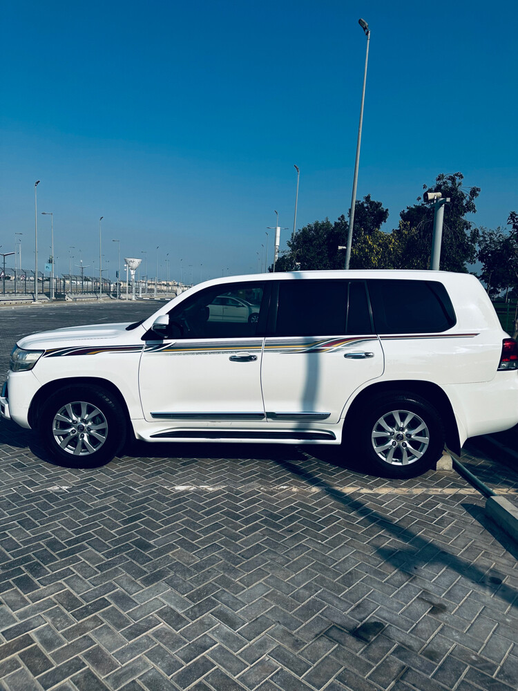 Land Cruiser Gxr V8 2017, - 8