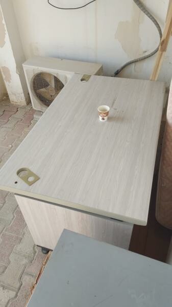 Desk and metal drawer unit for sale - 1
