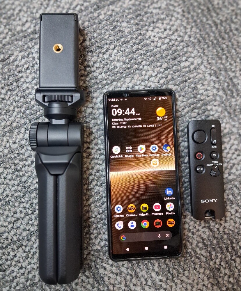 Sony Xperia 1 Mark 5 + Sony GP VPT3 - 3