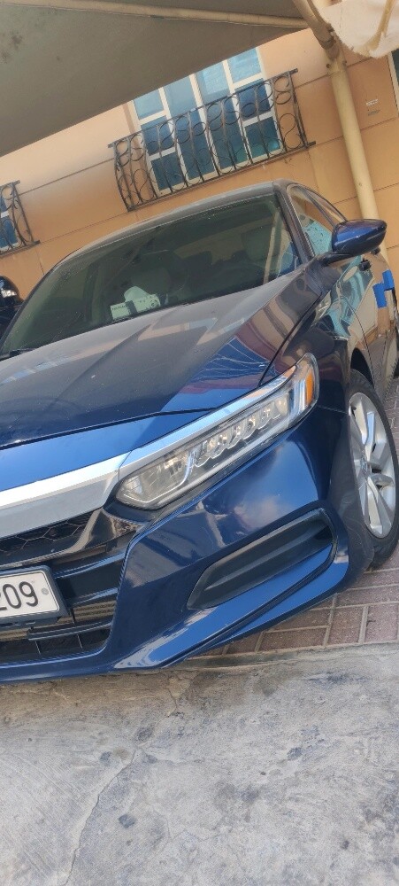 للبيع هوندا اكورد ٢٠١٨ - 8