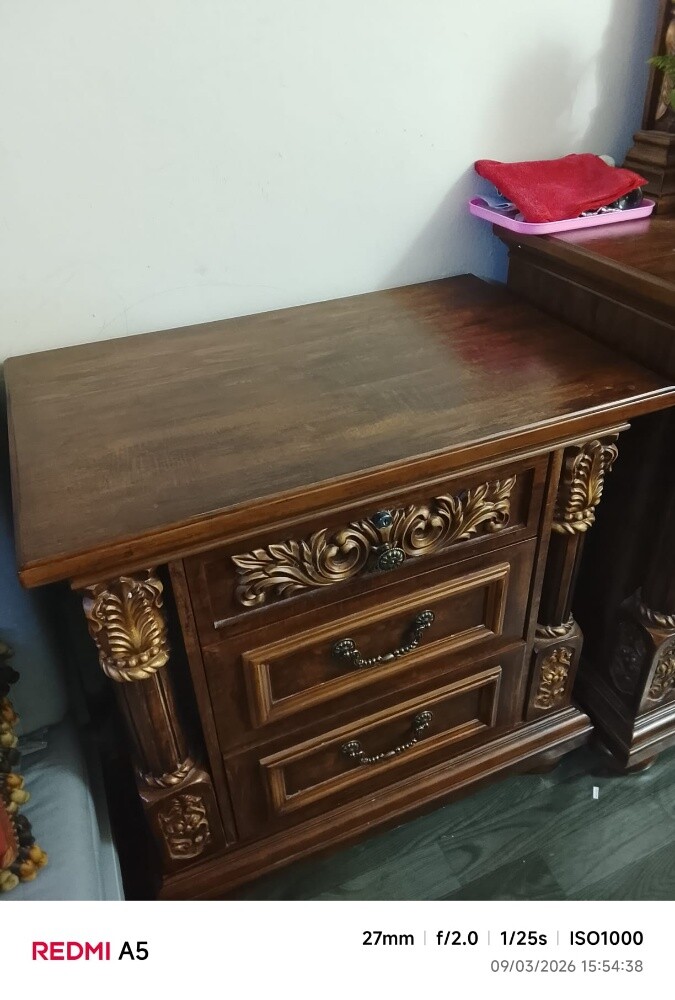 Wooden Dressing Table and Side Tabl - 3