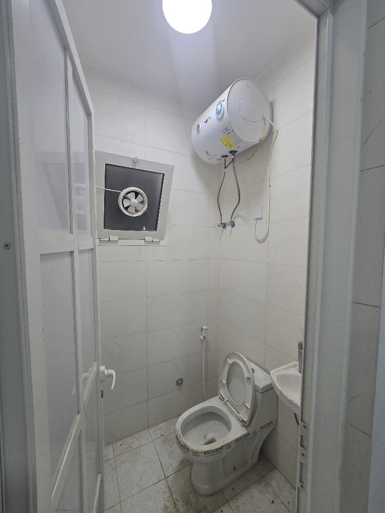 For Rent shop in almazroah - 8