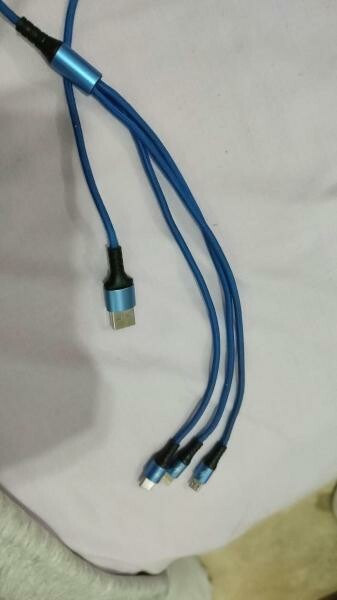 Multi-Connector Charging Cable3*1 - 1