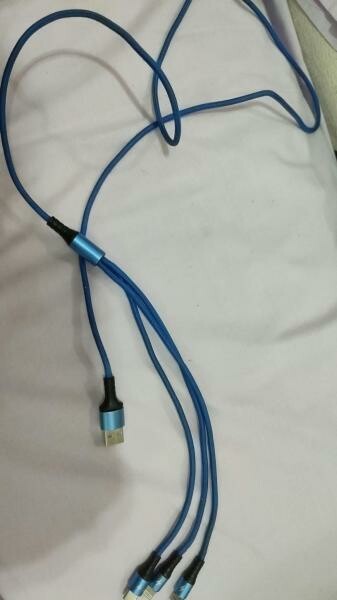 Multi-Connector Charging Cable3*1 - 2