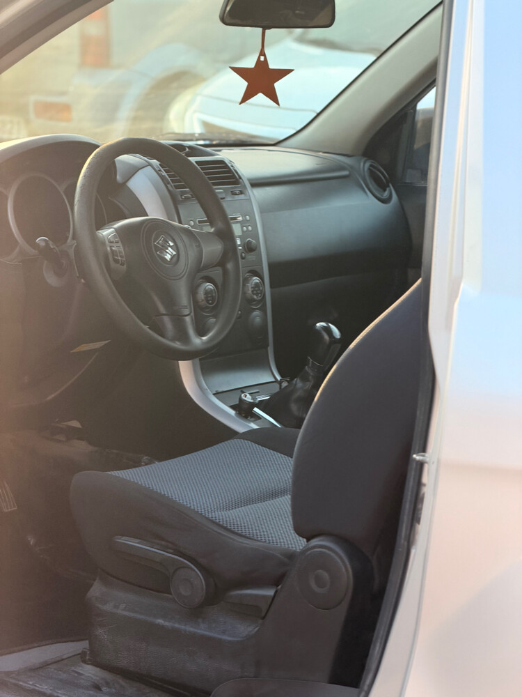 SUZUKI GRAND VITARA - 9