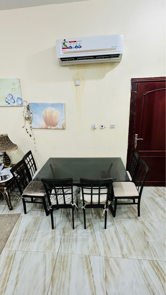 6 chairs dining table - 1