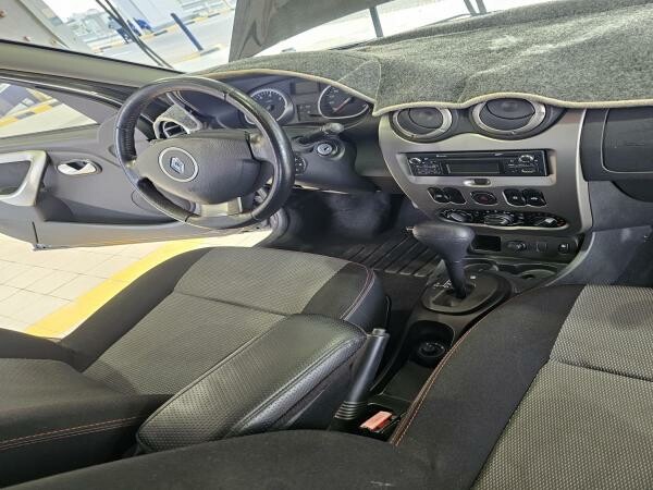 Renault Duster 2.0 L perfect - 7