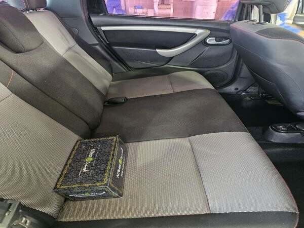 Renault Duster 2.0 L perfect - 8