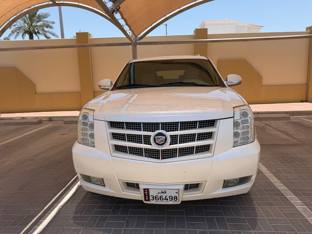 Escalade Platinum esv (long) - 1