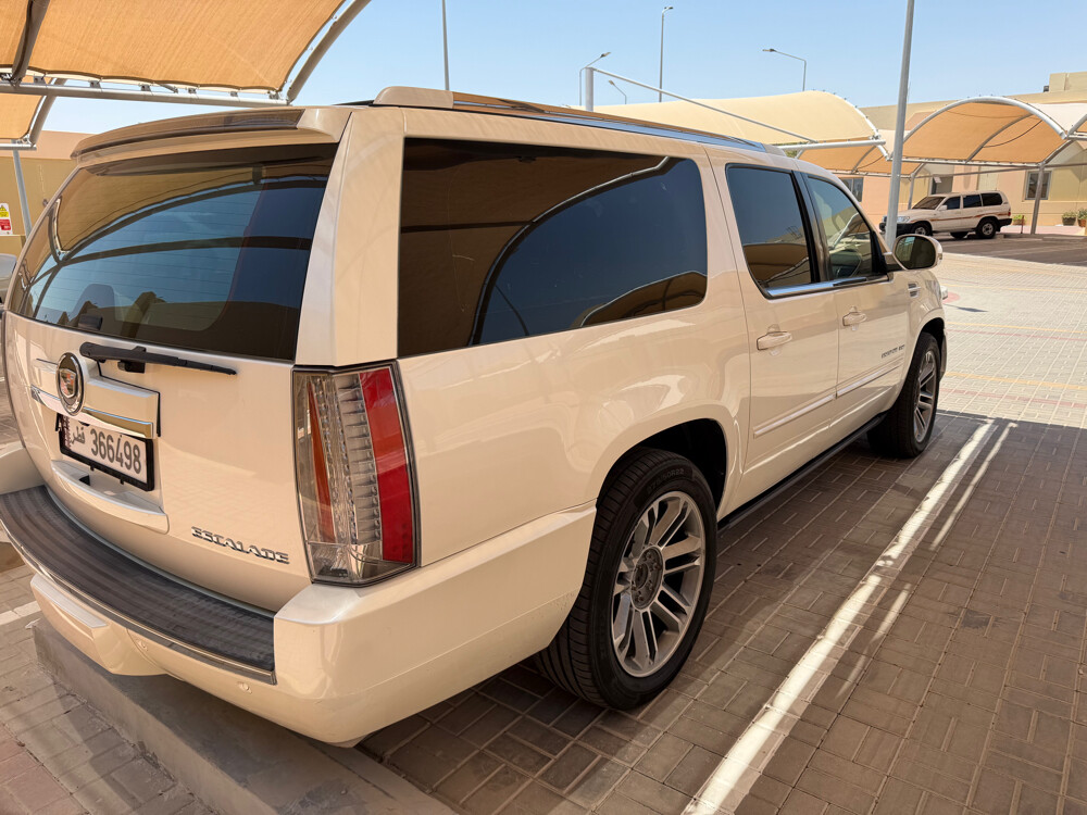 Escalade Platinum esv (long) - 2