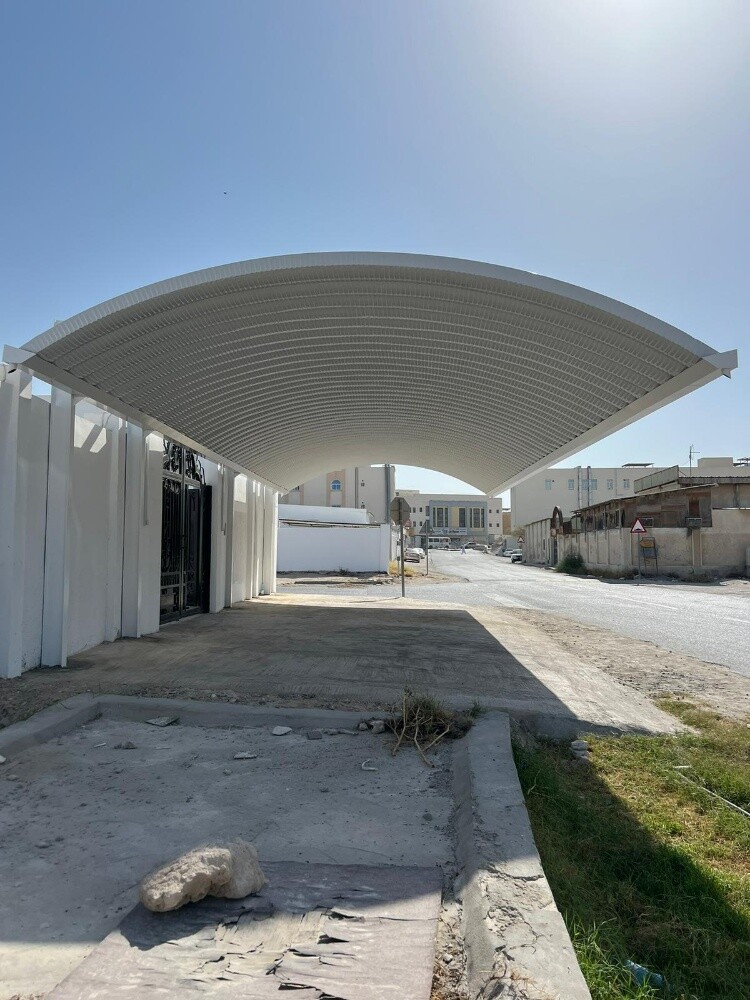 شركة متخصصة بعمل المظلات والسواتر - 1