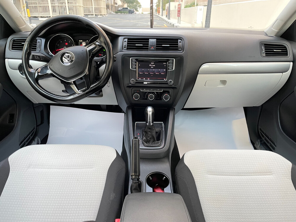 Volkswagen Jetta 2018  - 10