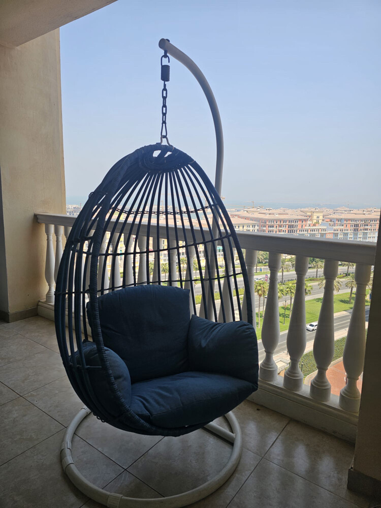 Egg Shell Hanging Chair - 2