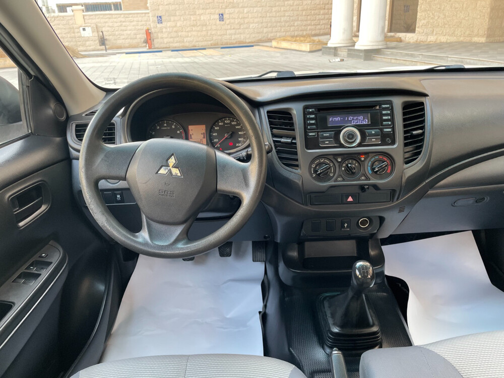 Mitsubishi L200 2021 - 11